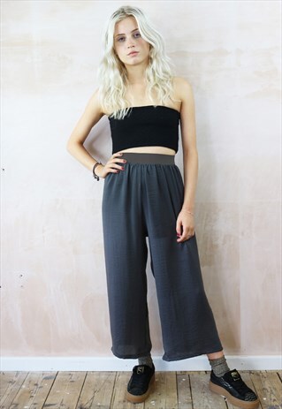 GREY CROP TROUSERS