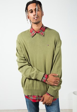ON SALE VINTAGE 80S TOMMY HILFIGER KNITWEAR JUMPER / S0355
