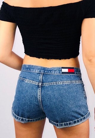 VINTAGE TOMMY HILFIGER 90S DENIM SHORTS