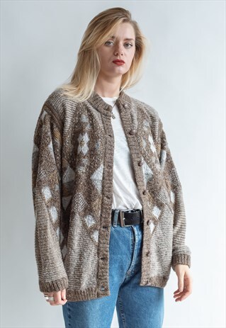 VINTAGE FUNKY 80S GRAMMA JUMPER IN WOOL