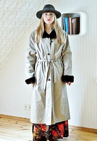 LIGHT GREY VINTAGE BELTED COAT