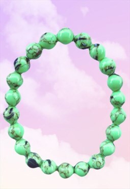 Bright Green Shell Howlite Beaded Gemstone Bracelet