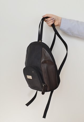 PANEL BACKPACK
