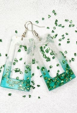Green & Peal Reading Statement Earrings 