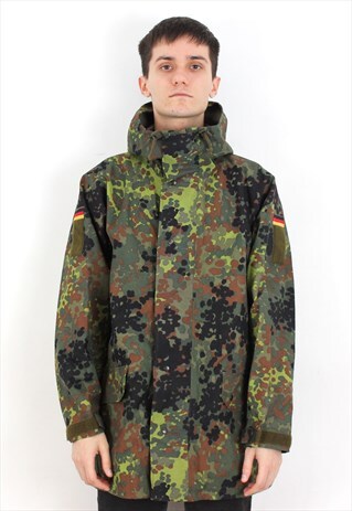GERMAN PARKA 1992 M ARMY 3 LAYER JACKET RAIN COAT HOODED TOP