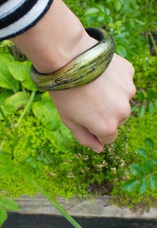 VINTAGE 90'S CHUNKY GOLD BRACELET