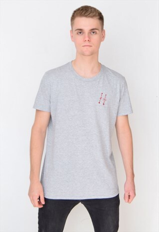 GREY ARROWS (RED) T-SHIRT