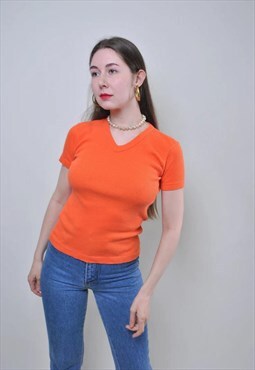 Orange v-neck minimalist vintage t-shirt