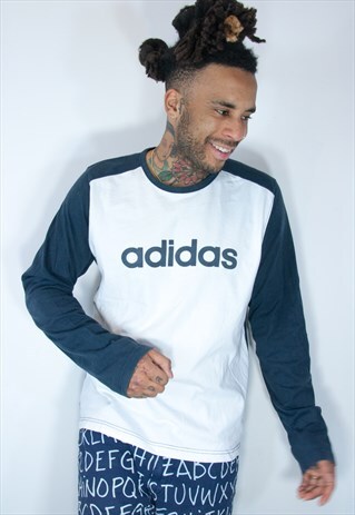 ADIDAS LIGHTWEIGHT EMBROIDED SWEATSHIRT
