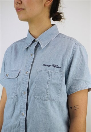 VINTAGE 90'S TOMMY HILFIGER SHIRT