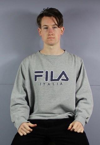 VINTAGE FILA ITALIA SWEATSHIRT IN GREY WITH EMBROIDERED SPEL