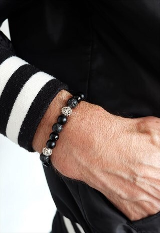 COMBINATION OF LABRADORITE AND ONYX POWER BRACELET