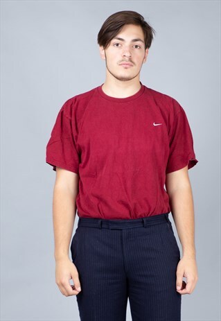 MAROON NIKE TEE WITH EMBROIDERED LOGO