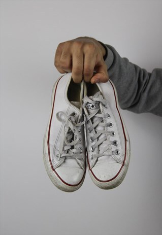 VINTAGE CONVERSE LEATHER WHITE TRAINERS