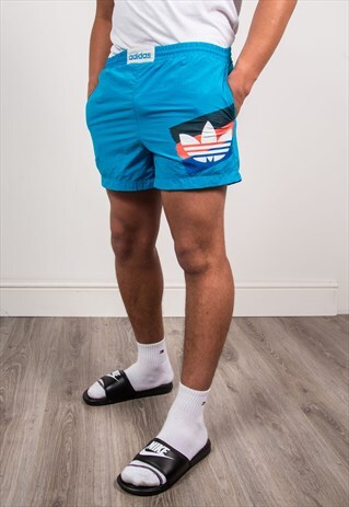 VINTAGE ADIDAS SHORTS
