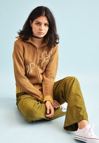 Y2K RETRO NEUTRAL KNIT EMBROIDERED TEEN CARDIGAN