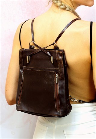 1990S VINTAGE RICH BROWN BROWN REAL LEATHER BACKPACK
