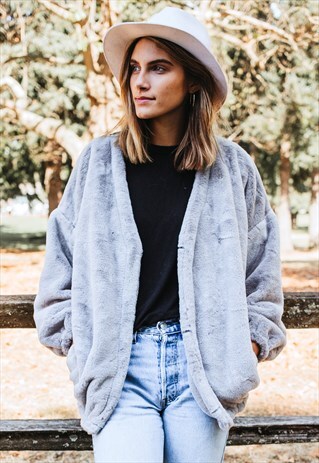COLLARLESS FAUX FUR COAT