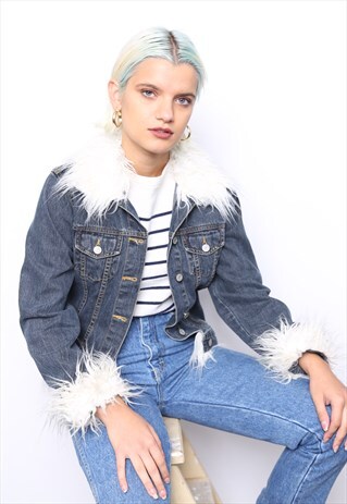 VINTAGE 90S Y2K BLUE WHITE FLUFFY COLLAR DENIM JACKET