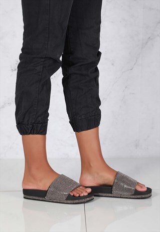 DIAMANTE WITH SOLE TRIM SLIDER IN BLK SHIMMER