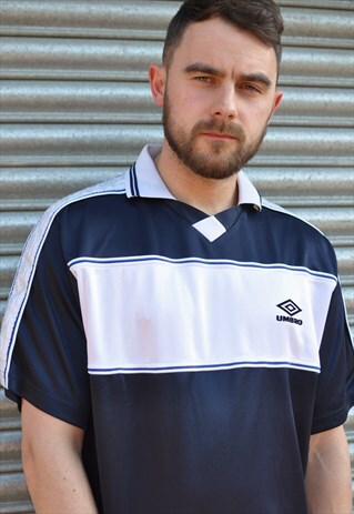 VINTAGE 90'S UMBRO LOGO TAPE SHOULDER TEE