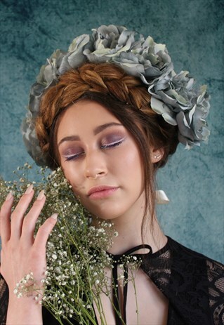 PEONY CROWN