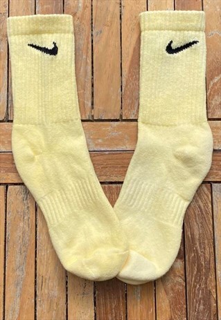 PASTEL LEMON YELLOW NIKE SOCKS
