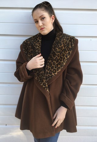 WOMENS VINTAGE FENDI COAT LONG IN BROWN LEOPARD PRINT COLLAR