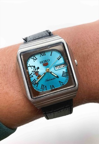 VINTAGE DISNEY MICKEY MOUSE SEIKO WATCH 90S 2
