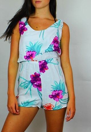 VINTAGE FLORAL PATTERNED PLAYSUIT