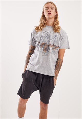 VINTAGE MINNESOTA WOLVES T-SHIRT