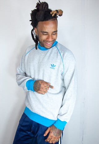 ADIDAS EMBROIDED VINTAGE SWEATSHIRT