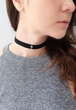CROSS STERLING SILVER CHOKER