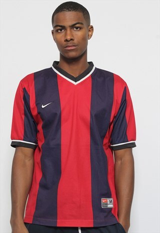 VINTAGE NIKE STRIPED SPORTS T-SHIRT