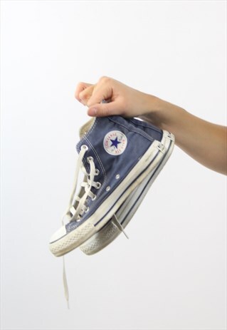 VINTAGE CONVERSE TRAINERS