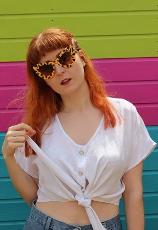 VINTAGE 80'S WHITE FLORAL PRINT TIE FRONT SUMMER CROP TOP