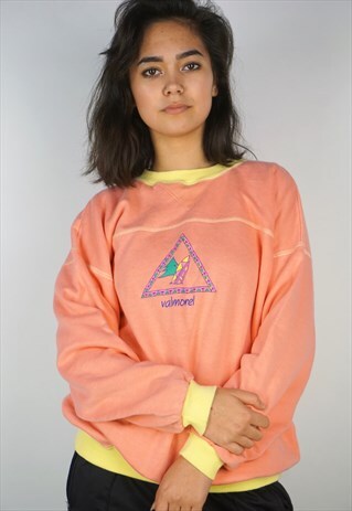 VINTAGE 90'S SWEATSHIRT