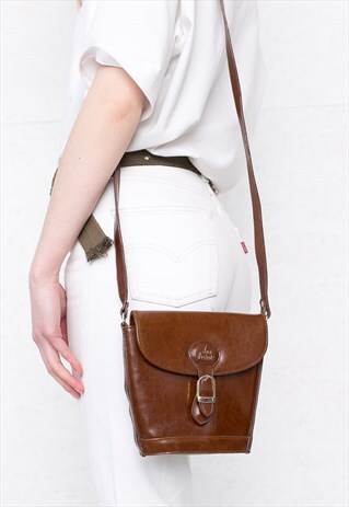 VINTAGE BROWN LEATHER SHOULDER BAG