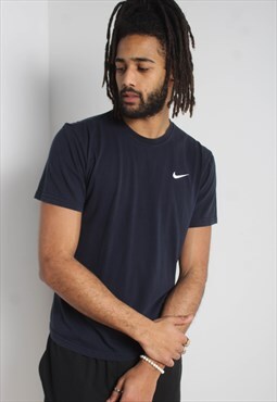 Vintage Nike Embroidered Small Logo T-Shirt - Blue