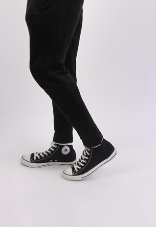 VINTAGE CONVERSE TRAINERS