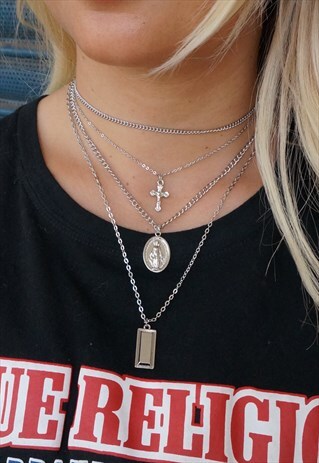 HALE MARY AND CROSS CHARM TRIPLE LAYERED NECKLACE