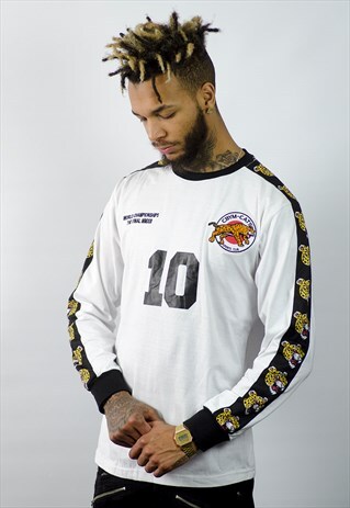 WHITE SPORTS CLUB LONG SLEEVE T-SHIRT