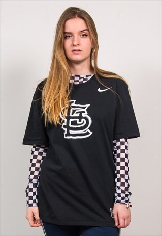 NIKE VINTAGE 90'S USA COLLEGE T-SHIRT