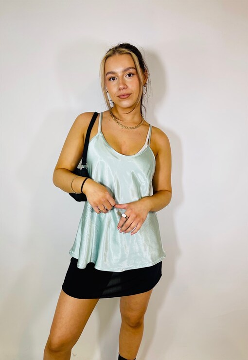 garment image