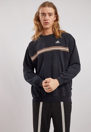 VINTAGE ADIDAS SWEATSHIRT