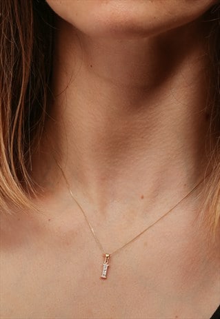 SOLID YELLOW GOLD DIAMOND "I" INITIAL PENDANT NECKLACE