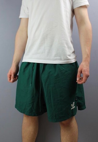 VINTAGE ADIDAS SHORTS IN GREEN WITH POCKETS, EMBROIDERED LOG