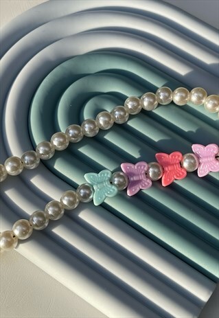 BUTTERFLY PEARL PHONE STRAP