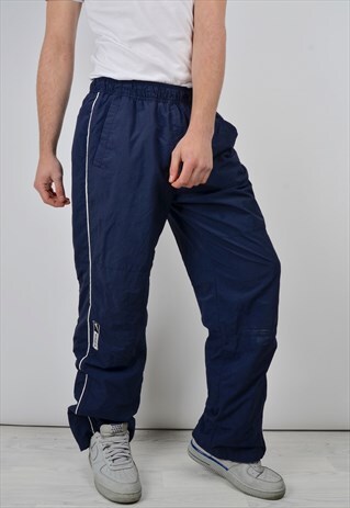VINTAGE NIKE SHELL BOTTOMS IN NAVY BLUE