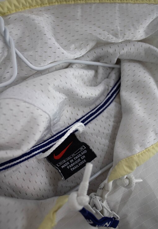 garment image